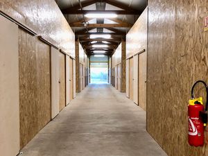 Garde-meubles & Box de stockage