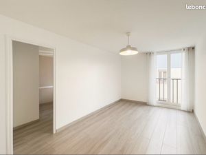 EXCLUSIVITÉ – Rare à la vente - Appartement 73 22m2 - parking privatif