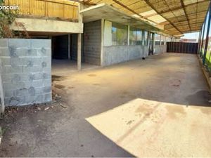 Local professionnel/commercial + appartement