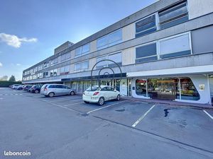 Bureaux 70 m² Croix