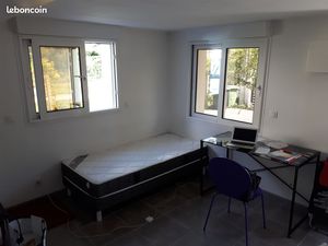 Agréable studio meublé luminueux