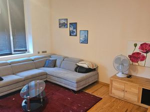 Appartement F2 tres bon etat  poêle à bois