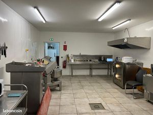 Location cuisine professionnelle – Traiteur  food truck  transformation alimentaire