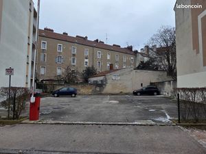 Place de parking sécurisé centre ville