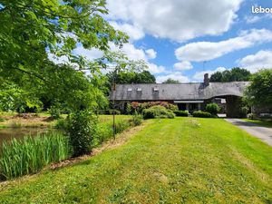 Maison 28 pièces 535 m²