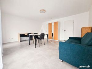 Studio 1 pièce 33 m²