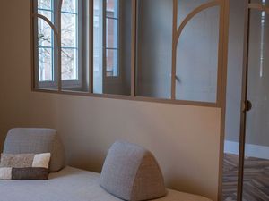 T3 rénové - hyper-centre - calme - traversant - terrasse