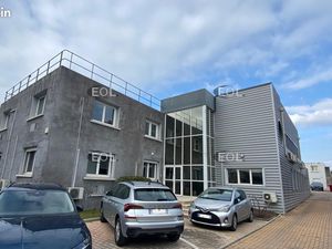 Bureaux 1 000 m²