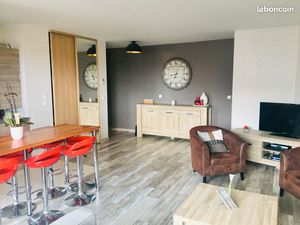 Appartement meublé - 3 pièces - 67m2