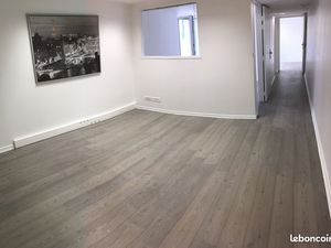 Bureaux 60 m2  très bien situés