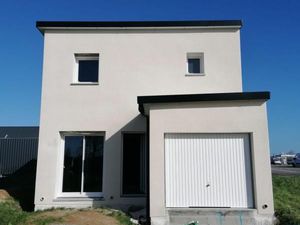Maison 80 m² Plomodiern