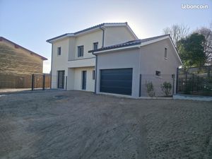 Maison 5 pièces 140 m²