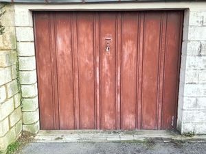 Garage fermé 20 m² – Valenciennes