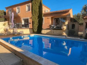 Villa 5 pièces 160 m²
