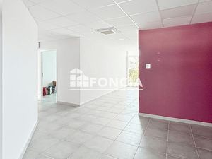 Local commercial 165 m²