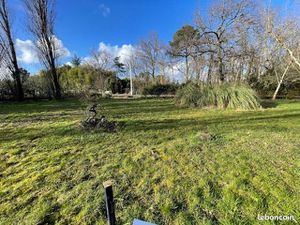 Terrain 800 m² Saint Medard D Eyrans