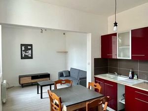 T2 meublé à louer - 40m2 - avec Terrasse et petit jardin privatif - Centre ville
