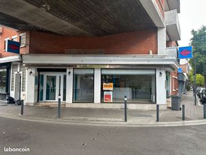 Local professionnel 62 m² – Valenciennes Centre