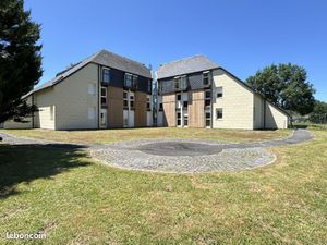 Immeuble 30 pièces 3933 m² Égletons