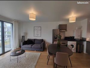 Spacieux et magnifique f3 a loué avec balcon