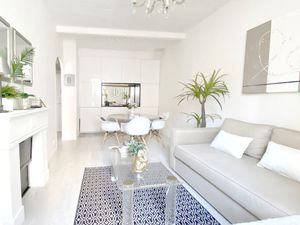 CANNES Haut Forville Cosy Chic 2p clé en mains tout confort