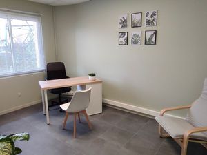 Bureaux meublés de 11m²