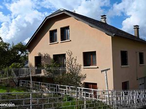 Maison 10 pièces 170 m2