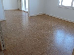 T3 très lumineux  dernier étage