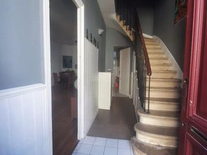 Maison de ville meublee 3ch coeur de.saint genes