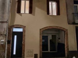 Local commercial / vitrine