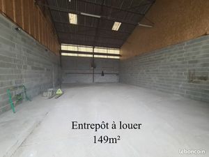 Local d'activité 149 m²
