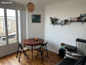 Appartement 2 pièces gare Asnières entièrement rénové