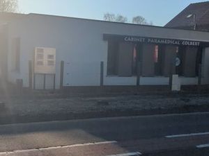 Sous location 3 jours par semaine cabinet meublé Villeneuve d'Ascq