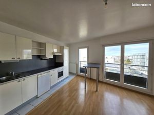ANGERS - Appartement T2 de 44m2 avec vue dégagée et parking