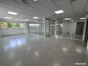 Local / Bureau 110m2 à louer - Savoie HEXAPOLE