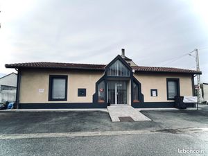 Local professionnel Séméac