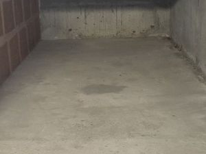 Loue box fermé à CLAMART CENTRE