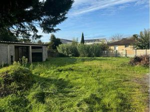V terrain constructible begles 815 m2