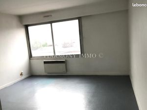 Studio 1 pièce 28 m²