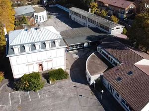 Local 2500 m² SAINT DIE DES VOSGES