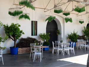 à louer – restaurant atypique en domaine viticole – saison estivale 2026