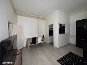 Grand T2 lumineux en hyper centre