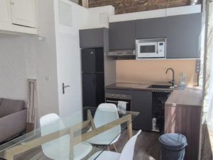 Location T1 Bis à la Croix Rousse 880 euros