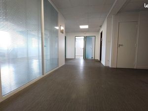 Bureaux 54 m²
