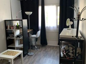 Studio meublé de 19m2 avec parking (résidence sécurisée)