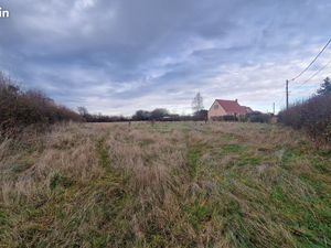 Terrain 1253 m² MOLIENS