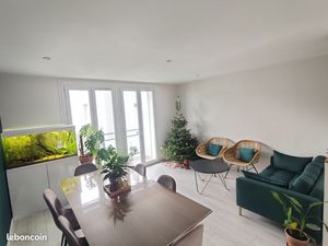 T3 LUMINEUX AVEC GARAGE ET CAVE – CLERMONT-FRRAND - Quartier : La Glacière