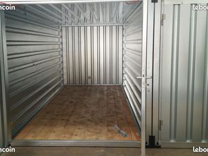 Location box  plusieurs dimensions et place de parking