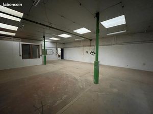 Local d'activité 150 m²