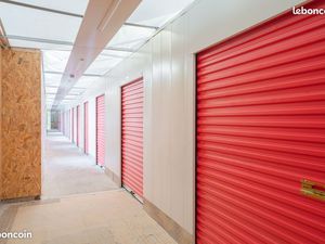 Parking/box 8 m² Saint-André-de-Corcy